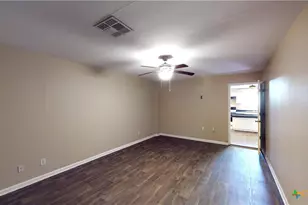 105 Tropical Dr, Victoria, TX 77904 - Photo 35