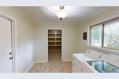 105 Tropical Drive, Victoria, TX 77904 - Photo 29