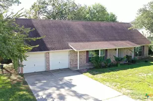 105 Tropical Dr, Victoria, TX 77904 - Photo 3