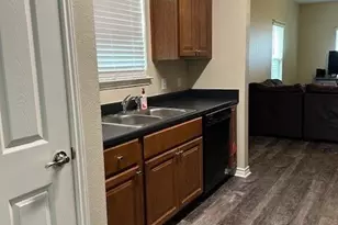 103 Retama Rd, Refugio, TX 78377 - Photo 7