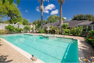 203 Whispering Creek Street, Victoria, TX 77904 - Photo 33