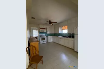 927 US Highway 77A, Cuero, TX 77954 - Photo 13