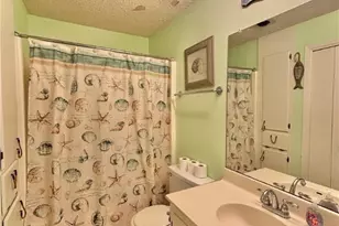 438 S 15th St, Port O'Connor, TX 77982 - Photo 15