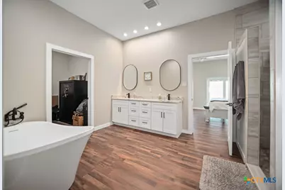 55 State Highway 316, Port Lavaca, TX 77979 - Photo 17