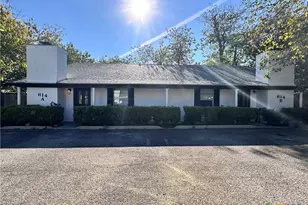 614 Mill St, San Marcos, TX 78666 - Photo 5