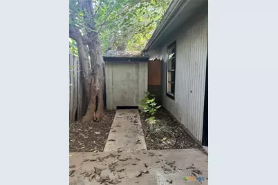 614 Mill Street #B, San Marcos, TX 78666 - Photo 7