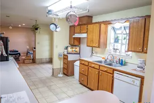 6611 Tigre Rd, Beeville, TX 78102 - Photo 11