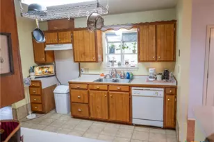 6611 Tigre Rd, Beeville, TX 78102 - Photo 13