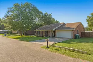 105 Rebecca Rd, Moody, TX 76557 - Photo 3