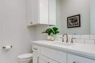 233 Lakefront Dr, Lago Vista, TX 78645 - Photo 13