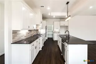 190 Cedar Bluff Loop, Gatesville, TX 76528 - Photo 11