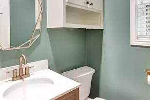 107 Masters Ct, Victoria, TX 77904 - Photo 9