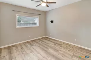 107 Masters Ct, Victoria, TX 77904 - Photo 27