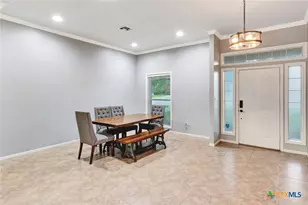 107 Masters Ct, Victoria, TX 77904 - Photo 7