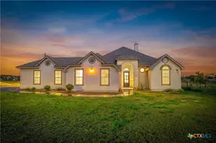 212 Ferryboat Ln, New Braunfels, TX 78130 - Photo 1