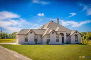 212 Ferryboat Ln, New Braunfels, TX 78130 - Photo 1