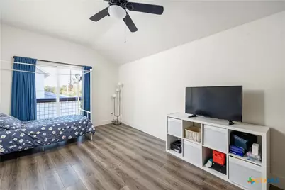 1124 Katy Street, New Braunfels, TX 78130 - Photo 15