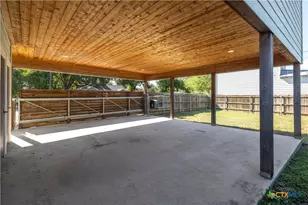 1124 Katy St, New Braunfels, TX 78130 - Photo 21