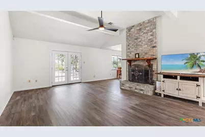 5970 Wegner Road, New Braunfels, TX 78132 - Photo 5