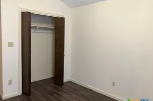 1302 N Bishop, San Marcos, TX 78666 - Photo 7