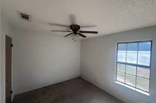 20239 Stillman Valley Rd, Florence, TX 76527 - Photo 15