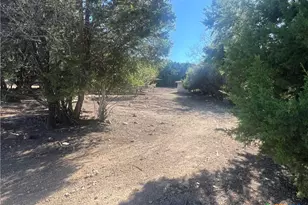 20239 Stillman Valley Rd, Florence, TX 76527 - Photo 33