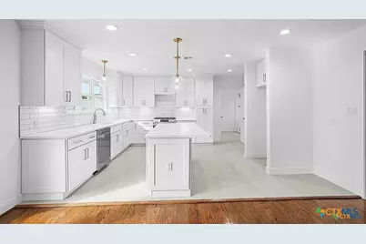 101 E Loma Vista Avenue, Victoria, TX 77901 - Photo 11