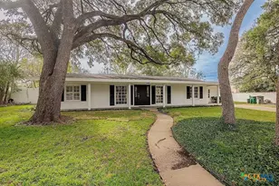 101 E Loma Vista Ave, Victoria, TX 77901 - Photo 37