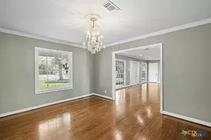 101 E Loma Vista Ave, Victoria, TX 77901 - Photo 17