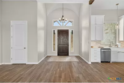 169 Longwood, New Braunfels, TX 78132 - Photo 5