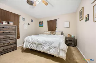 607 S Summer St, Lampasas, TX 76550 - Photo 13