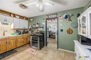 607 S Summer St, Lampasas, TX 76550 - Photo 7