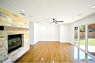 456 Magazine Avenue, New Braunfels, TX 78130 - Photo 7