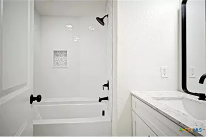 456 Magazine Avenue, New Braunfels, TX 78130 - Photo 23