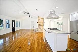 456 Magazine Ave, New Braunfels, TX 78130 - Photo 15