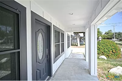 456 Magazine Avenue, New Braunfels, TX 78130 - Photo 3