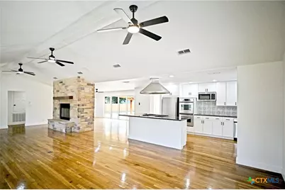 456 Magazine Avenue, New Braunfels, TX 78130 - Photo 13