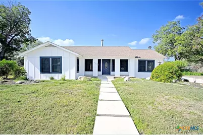 456 Magazine Avenue, New Braunfels, TX 78130 - Photo 1