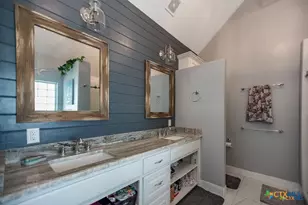 802 Mc Donald Rd, Port Lavaca, TX 77979 - Photo 25