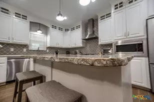 802 Mc Donald Rd, Port Lavaca, TX 77979 - Photo 15