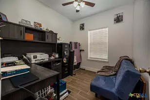 802 Mc Donald Rd, Port Lavaca, TX 77979 - Photo 21