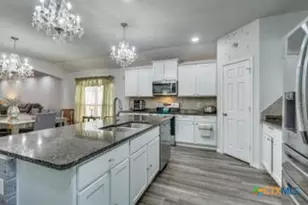 8907 Stonehollow Dr, Temple, TX 76502 - Photo 9