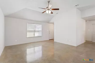 718 N 1st Street, Temple, TX 76501 - Photo 5