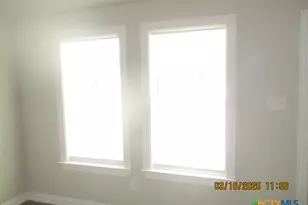 906 S 18th St, Temple, TX 76501 - Photo 15