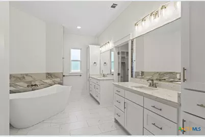 8439 Spring Creek Loop, Salado, TX 76571 - Photo 23