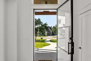 8439 Spring Creek Loop, Salado, TX 76571 - Photo 7