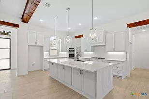 8439 Spring Creek Loop, Salado, TX 76571 - Photo 13