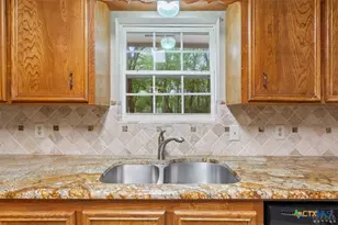 3525 Centennial Dr, Belton, TX 76513 - Photo 13