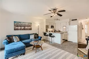 1559 Parkview Dr, Canyon Lake, TX 78133 - Photo 17