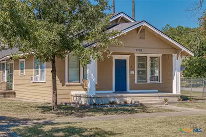 1202 S 7th Street, Temple, TX 76504 - Photo 3